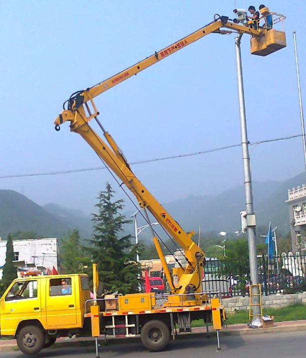 住建部：施工安全隱患“高處墜落”1